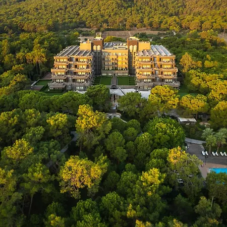 Balmy Foresta Station touristique 5*