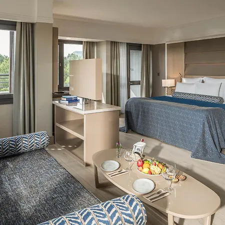 Complex Balmy Foresta 5*